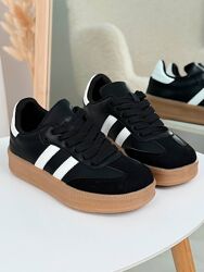 Стильні жіночі кросівки. Натуральна шкіра