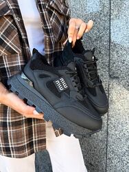 Стильні кросівки з утеплювачем. Натуральна шкіра