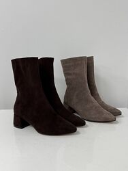 Гостроносі ботильйони на зручному підборі. Натуральна замшева шкіра. Україна