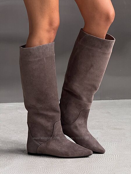 Гостроносі демісезонні чоботи -Shole-, натуральна замшева шкіра. Україна