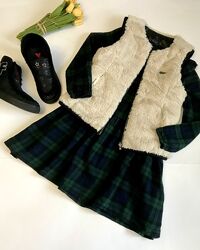 Желетка Хутряна/Нейлон. Двостороння. Плотна. 8 років. Ріст 128 см