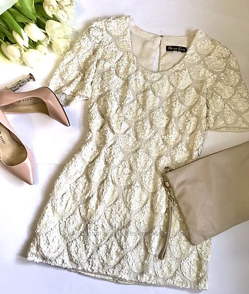 Сукня Новорічна/ Вечірня. Біло/Молочна. Блискітки. М розмір.