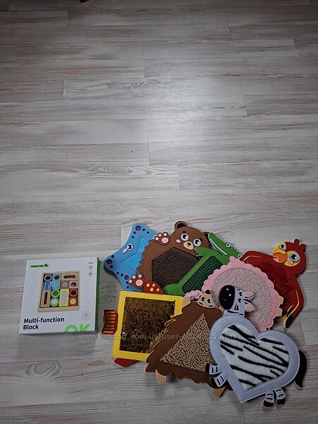 Сенсорные тактильные коврики и сенсорные блоки Tooky Toy.
