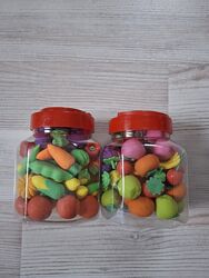 Овощи и фрукты из каучука.