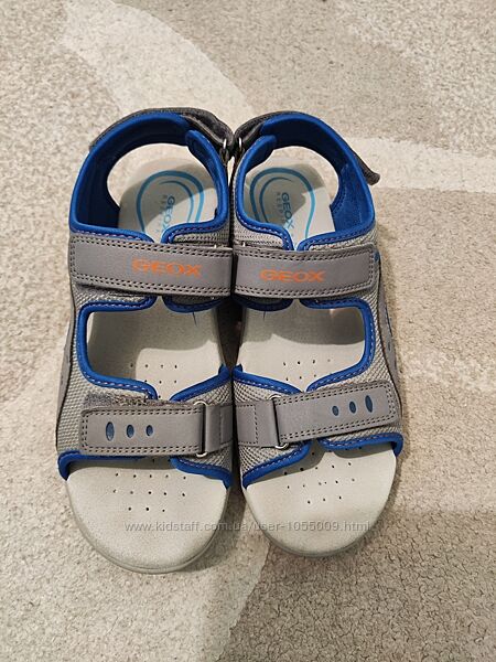 Босоніжки Geox