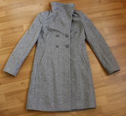Женское пальто Benneton осень &92 весна S&92M размер 