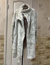 Шубка искусственная светлая 