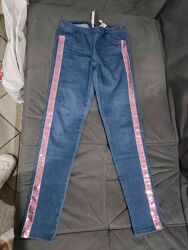 новые джинсы Calzedonia 11-12 лет