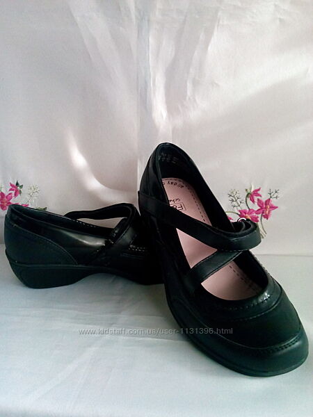 Бренд. F&F туфлі з європейської еко шкіри роз. 36