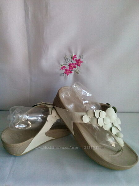 FitFlop - ориг. шльопки натур. шкіра роз.41 Ідеал. стан.