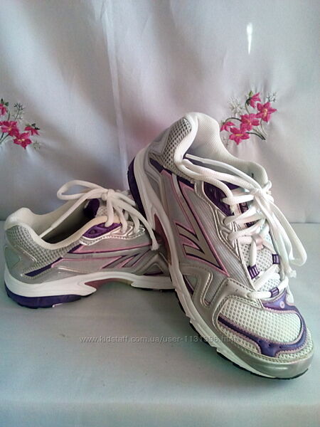 Фірмен Hi-Tek - оригінал дихаючі кросівки роз. 39 Ідеал. стан.