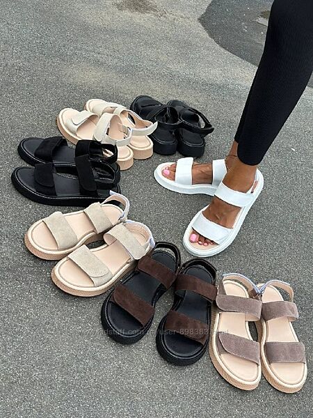 Зручні босоніжки 