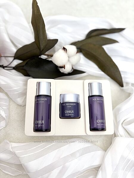 Набір мініатюр OHUI Wrinkle Care Age Recovery 3pcs Sample Gift Set