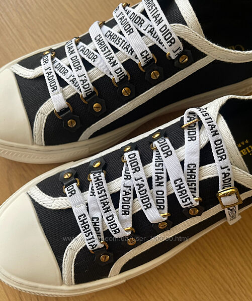 В наявності круті кеди, розмір 40, устілка - 25 см