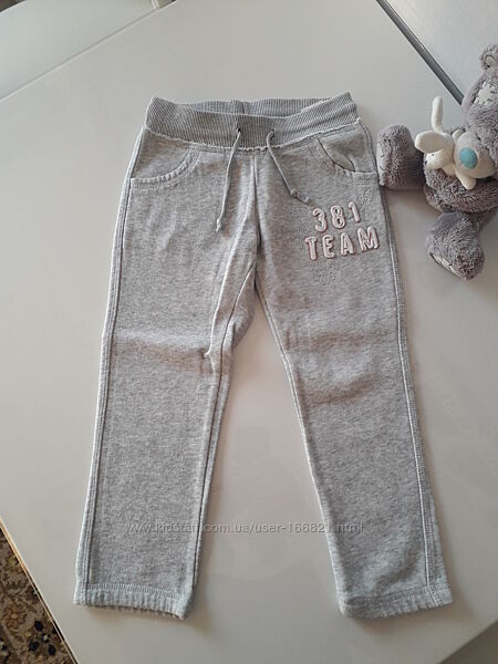 Спортивные штаны H&M для девочки узкого кроя 3-4 г