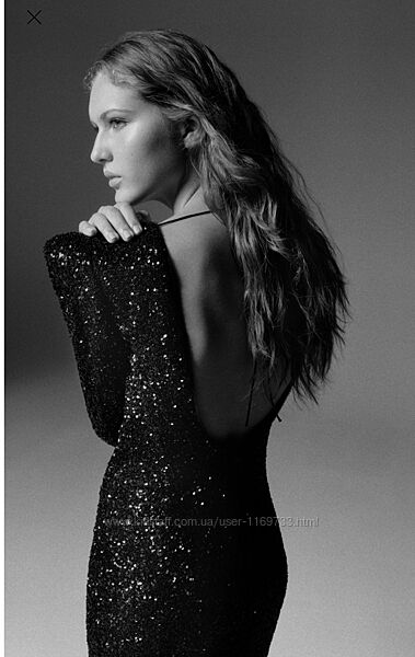 Випускна, розкішна, вечірня сукня від Zara з лімітованої колекції.