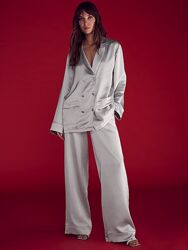 Victoria&acutes Secret пижама, Luxe Satin Double -Breasted Long Pajama Set