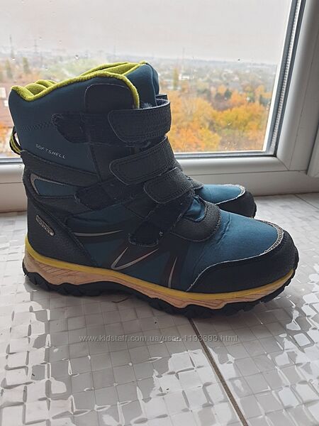 зимові черевики