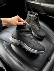 Неймовірно стильні зимові ботінки 