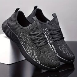 Кроссовки черные