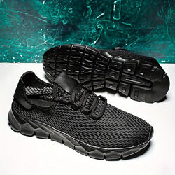 Кроссовки черные