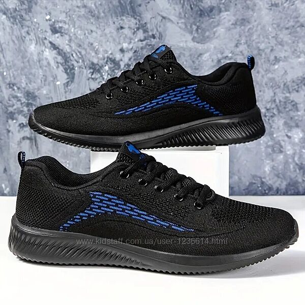 Кроссовки черные