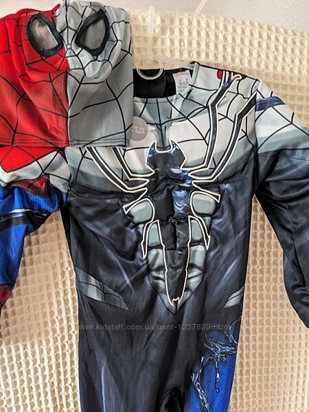 Костюм веном спайдермен, павук світиться в темряві