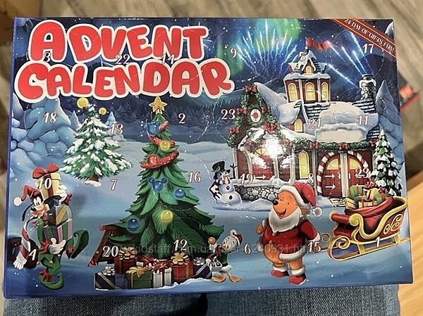 Адвент-календар для дітей 24-денний набір з фігурками тварин та персонажів 