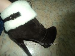 женские зимние ботинки, замш, овчина, 39р. высокий каблук, Glossi. шикарные