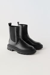 Ботильйони з рельєфною підошвою zara 33eur