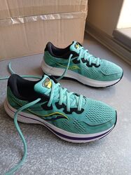 Кросівки Saucony Omni 20