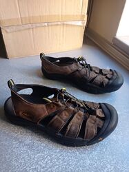 Трекінгові шкіряні сандалі Keen Newport Footwear