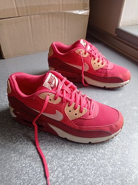 Кросівки Nike Air Max 90 Essential