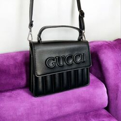Сумка Gucci черная 22/16,5