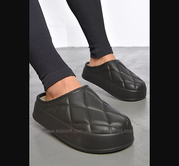 Легенькі, зручні утеплені шльопанці сабо на штучній овчині