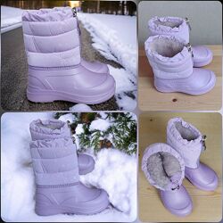 Дитячі утеплені черевики ЧОРНОГО кольору декор ТАЧКИ та БУЗКОВІ