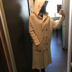 Пальто с капюшоном Zara