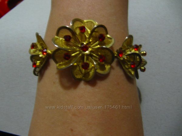 Бижутерия и украшения для волос