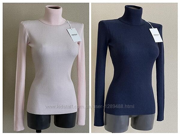 Базовий, ніжний, якісний облягаючий гольф в рубчик, з кашеміром та вовною