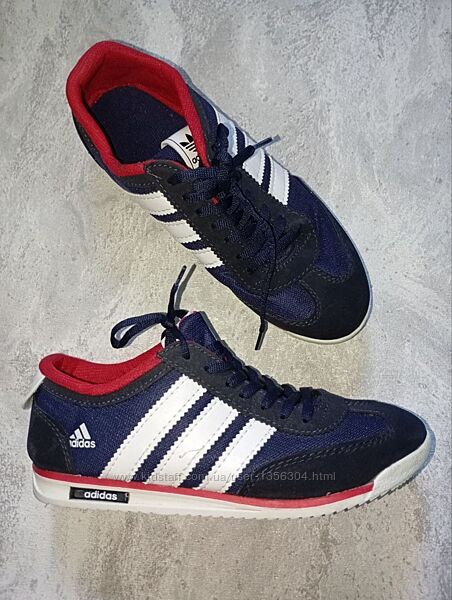 Жіночі кросівки 37р Adidas 