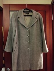 Жіноче пальто emozioni. Розмір L. Італія