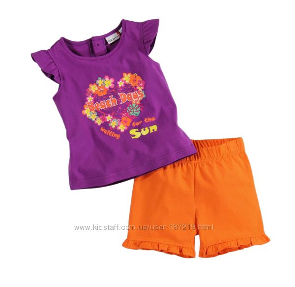 Шортики и футболочки для девочек.