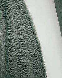 Відріз костюмної тканини 2,5 м х 140 напіввовна. Виробник Україна. 