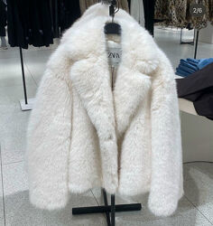 Біла коротка шубка zara зі штучного хутра zw collection