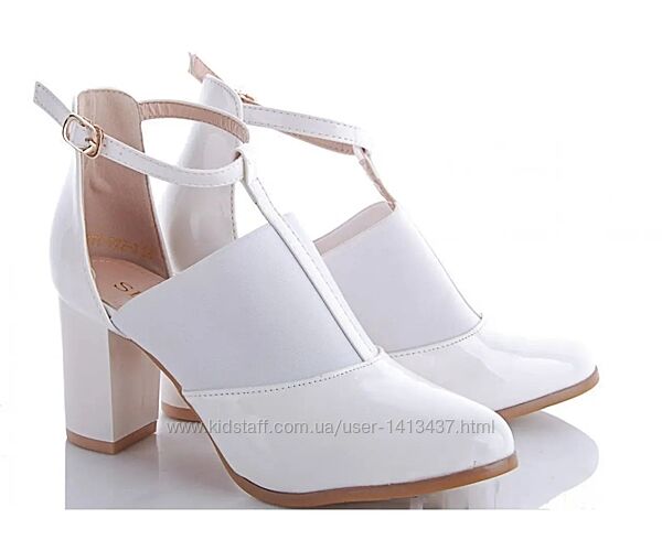 Туфлі жіночі, білі, зручні, 38