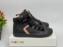 Дитячі черевики Geox Gisli 28 р дівчинці хайтопи ботинки девочке