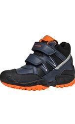Дитячі утеплені черевики Geox Savage Amphibiox 26,29,31,32,33,35,36 р 