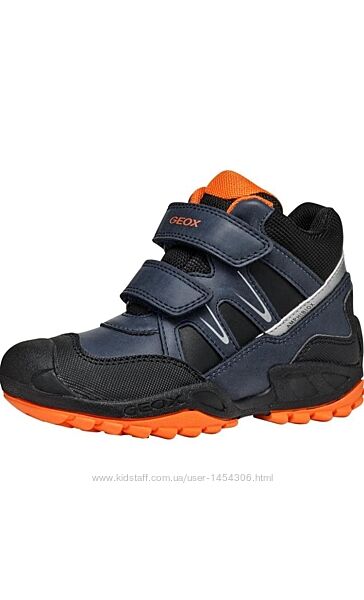 Дитячі утеплені черевики Geox Savage Amphibiox 26,29,31,32,33,35,36 р