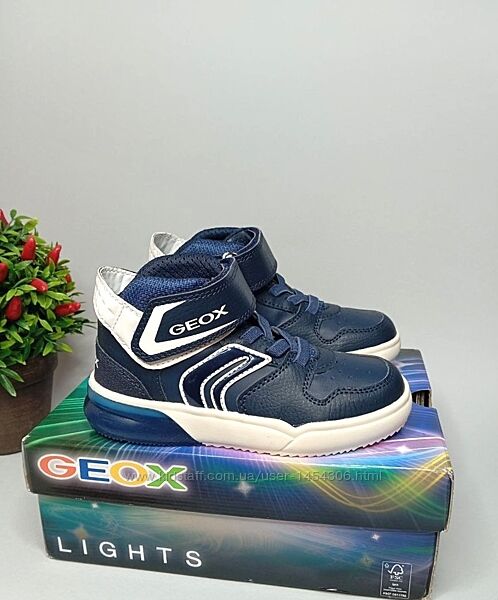 Дитячі черевики хайтопи Geox Grayjay 28,29,35 р з мигалками вимикаються