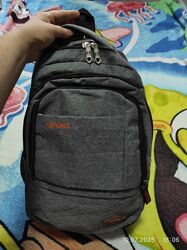 Сірий, спортивний рюкзак